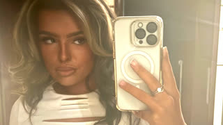 MaisieSmithx livejasmin