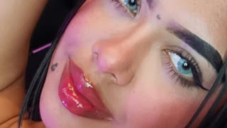 MiaThompson livejasmin