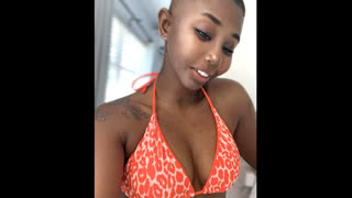 SerenaBags livejasmin