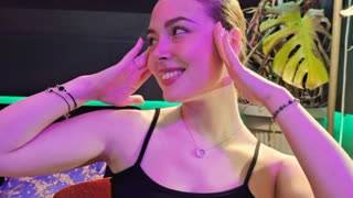 AvaLoone livejasmin