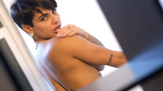 RozeLibertine livejasmin
