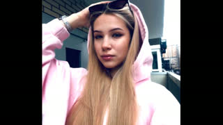 AletaKunde livejasmin