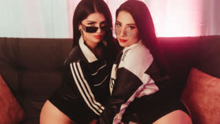 BrianaAndNinae livejasmin