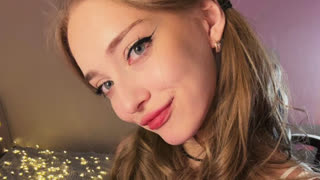 EvaAlone livejasmin