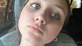 HelgaHumenik livejasmin