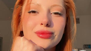 LauraVeina livejasmin