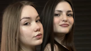 MaybelleAndKayle livejasmin