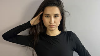 MirelNaomi livejasmin