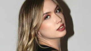 NicoleRicii livejasmin