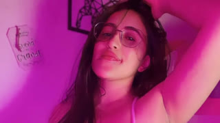 ZoeWeys livejasmin
