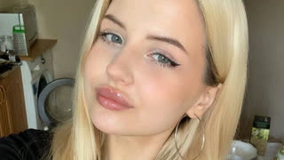 AliceSilvia livejasmin