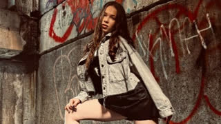 AnnaAmour livejasmin