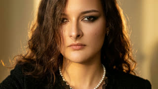 DoveHolie livejasmin
