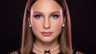 ElliGloom livejasmin