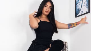 EmiliaBaker livejasmin
