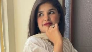 EmilyDaisi livejasmin