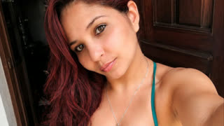 EmmaHoppe livejasmin
