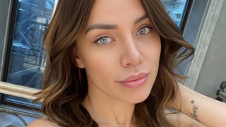 IlonaSevina livejasmin