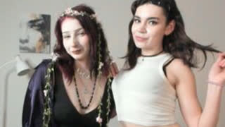 LeonilaAndDahlia livejasmin