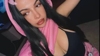 NouraMalvi livejasmin