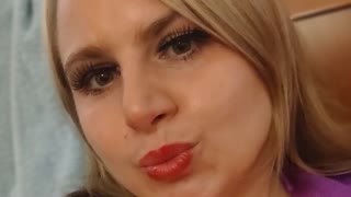 Nusya livejasmin