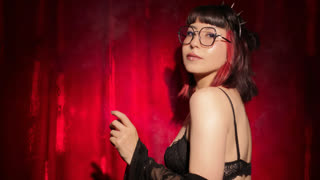RaveenFox livejasmin