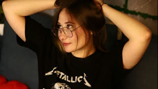VikaCheers livejasmin